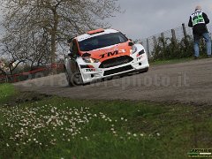 #32 TOMMI MAKINEN RACING T. KATSUTA - M. SALMINEN