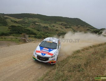#119 CIUFFI - GONNELLA
