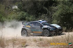 DOMINGUEZ03