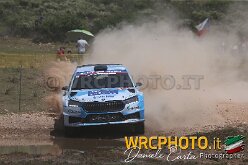 1DX_3893
