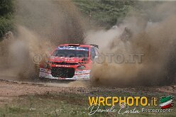 1DX_3973