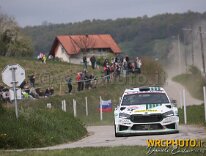 #31 LINDHOLM - MORALES