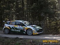 #42 VOSSEN -  VAN HOEK